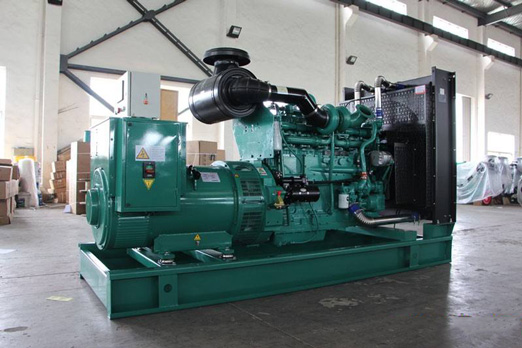 龙凤320kw康明斯柴油发电车出租组图片 龙凤320kw康明斯柴油发电车出租组图片