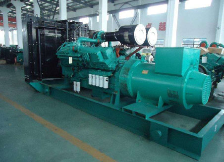 龙凤800kw康明斯柴油发电机组图片 龙凤800kw康明斯柴油发电机组图片